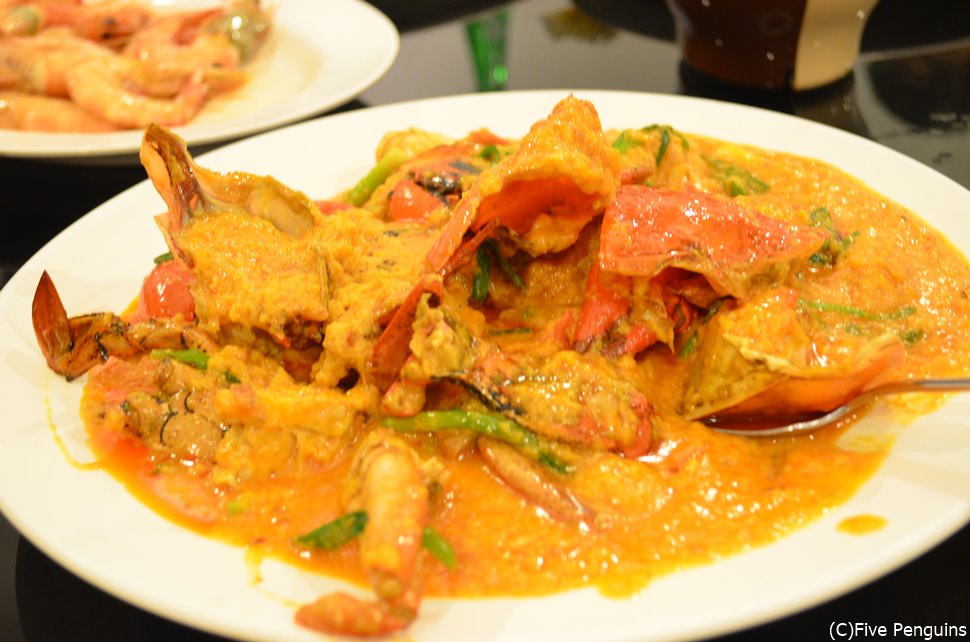 タイ人も大好き！蟹とカレーの風味がたまらないプーパッポンカリー
